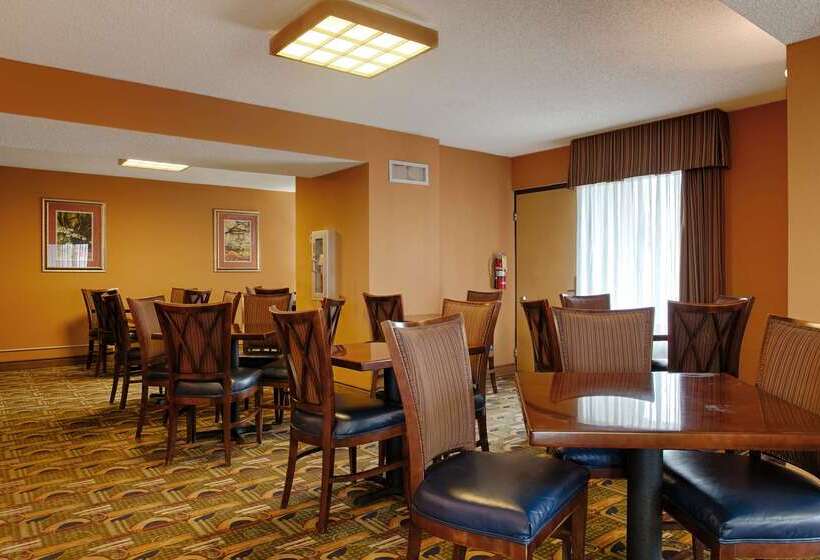 هتل Best Western Flagship Inn
