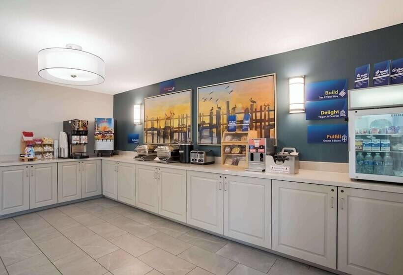 هتل Best Western Flagship Inn
