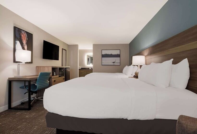 هتل Best Western Flagship Inn