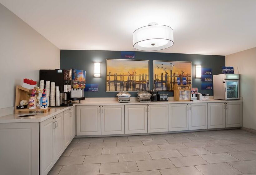 هتل Best Western Flagship Inn