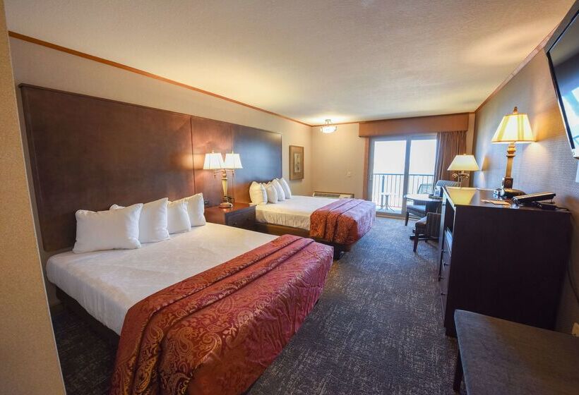 هتل Best Western Plus Dockside Waterfront Inn