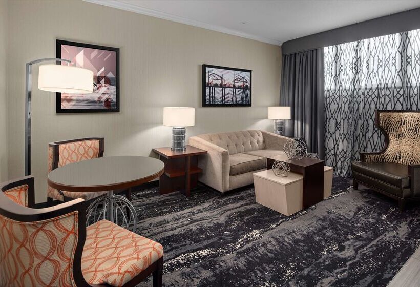 هتل Best Western Plus Redondo Beach Inn