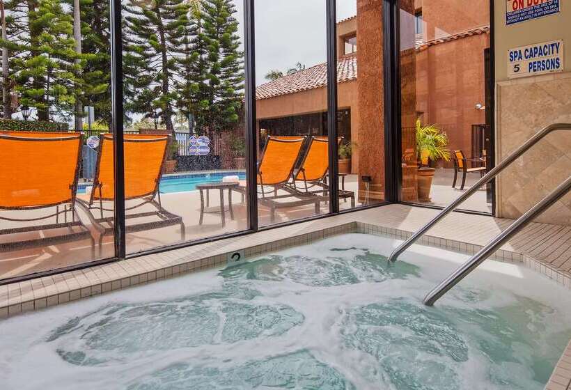 هتل Best Western Plus Redondo Beach Inn