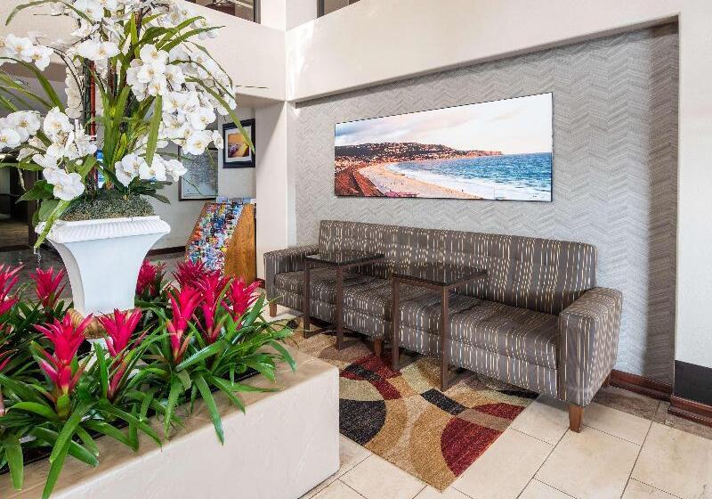 هتل Best Western Plus Redondo Beach Inn