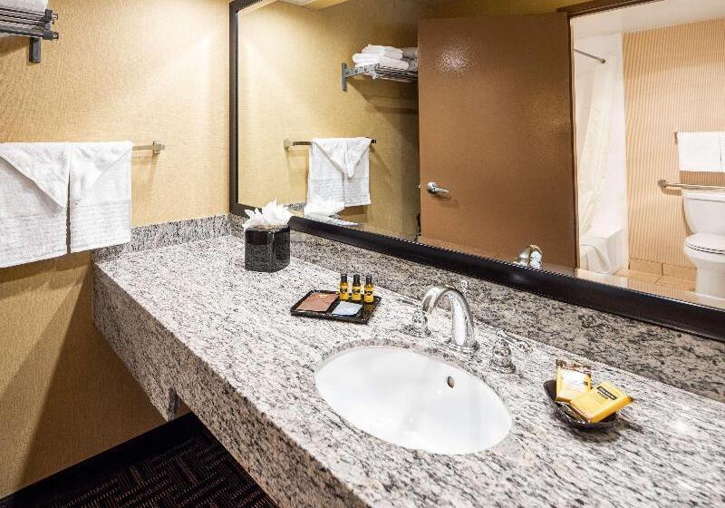 هتل Best Western Plus Redondo Beach Inn