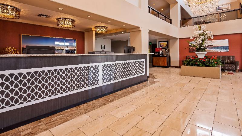 هتل Best Western Plus Redondo Beach Inn