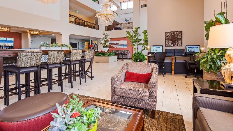 هتل Best Western Plus Redondo Beach Inn