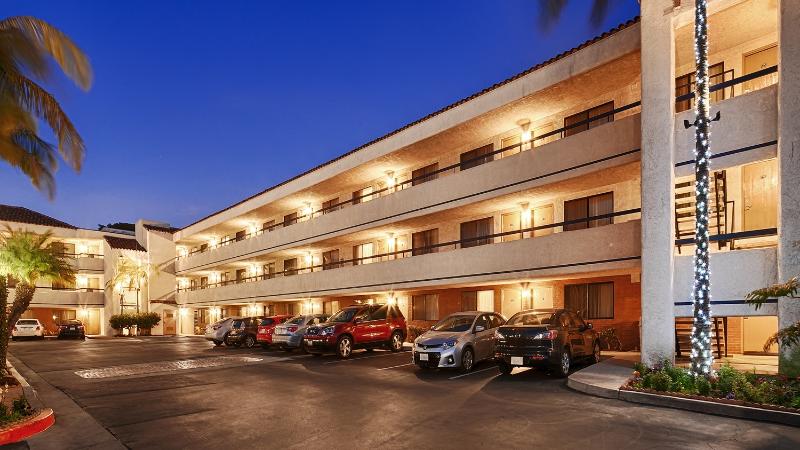 هتل Best Western Plus Redondo Beach Inn