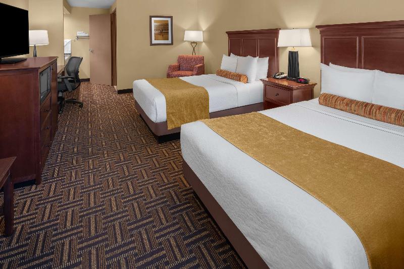 هتل Best Western Plus Redondo Beach Inn