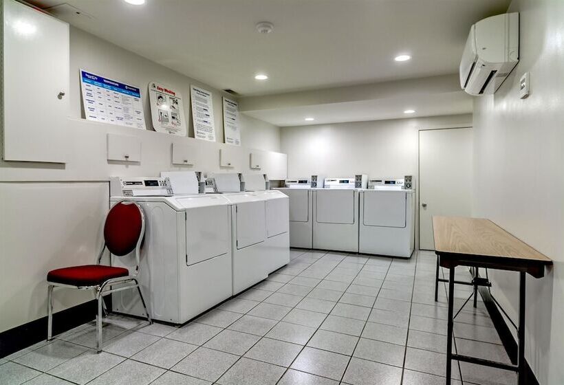 בית מלון כפרי Best Western Plus Suites Downtown Calgary