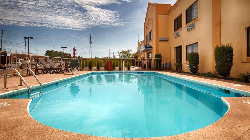 هتل Best Western Port Clinton