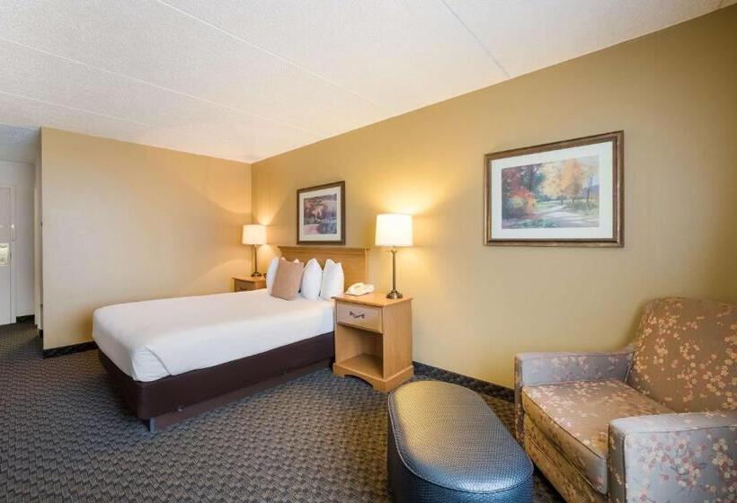 هتل Best Western Riverfront Inn