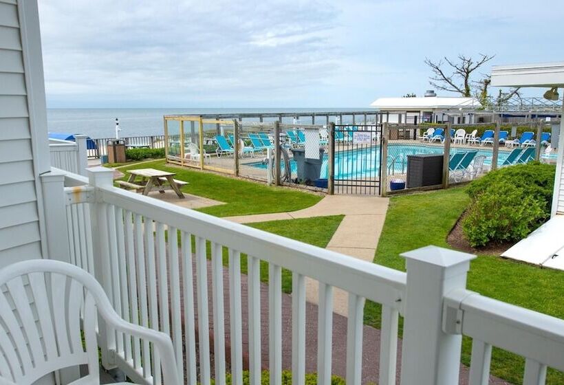 هتل Blue Water Resort