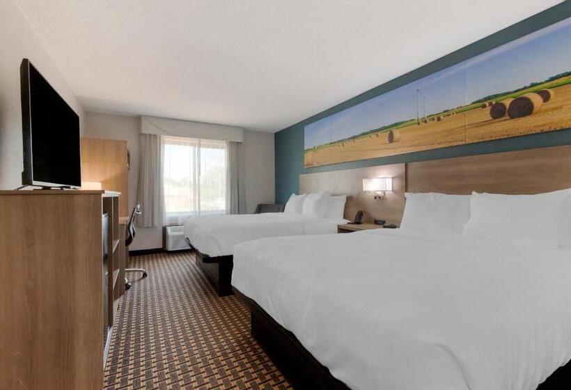 호텔 Clarion Pointe Tomah