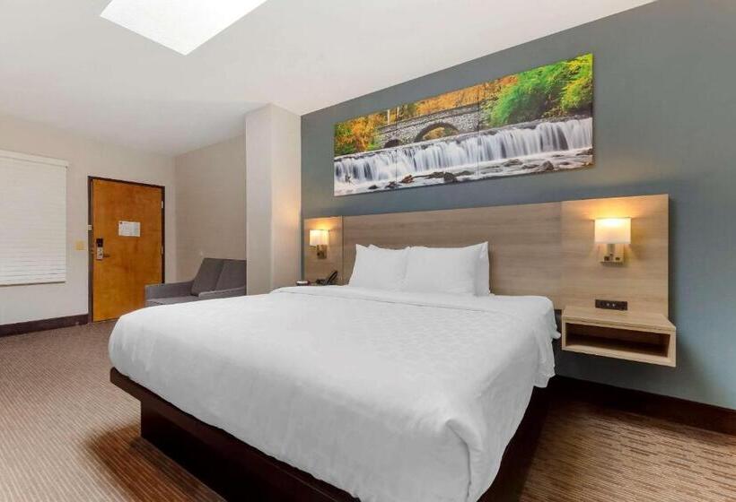 호텔 Clarion Pointe Tomah