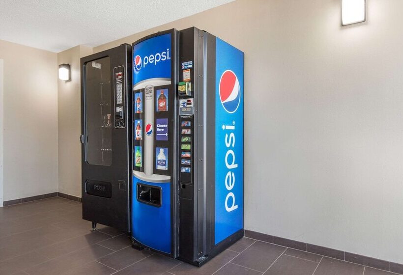 בית מלון כפרי Comfort Inn