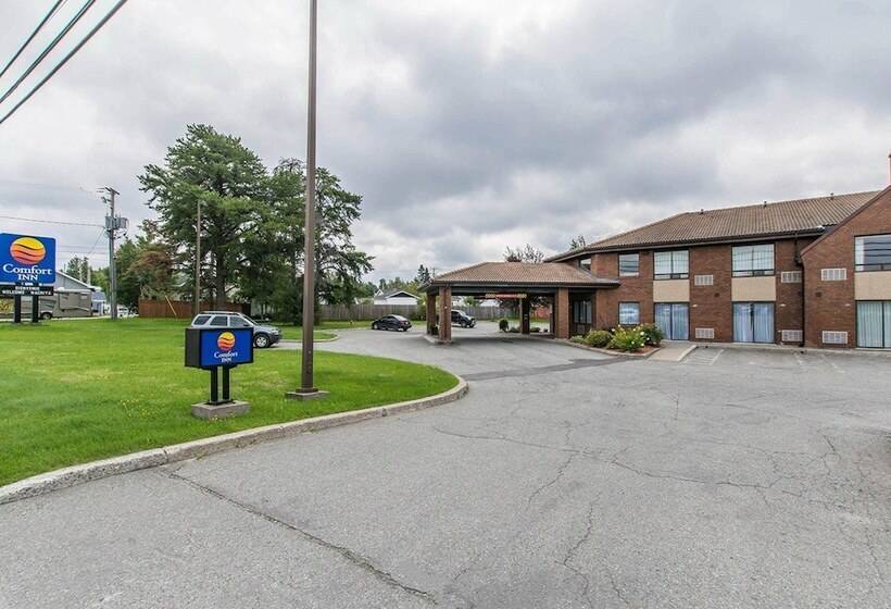 בית מלון כפרי Comfort Inn Val D Or