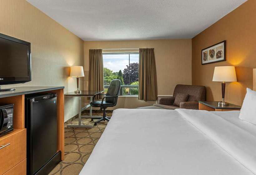 Szálloda Comfort Inn West Edmonton