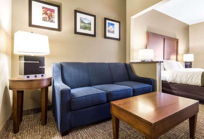 Hotelli Comfort Suites