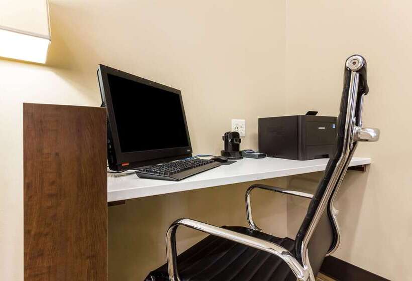 هتل Comfort Suites