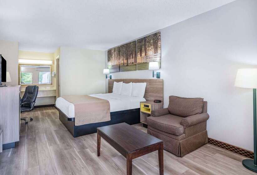 هتل Days Inn By Wyndham Macon I475