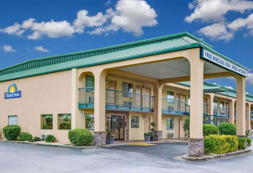 هتل Days Inn By Wyndham Macon I475
