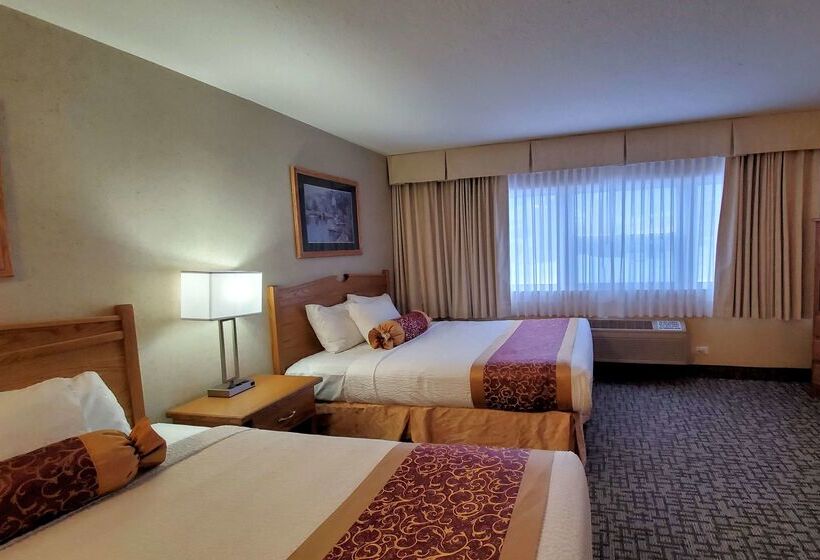 هتل Days Inn By Wyndham Penticton Conference Centre