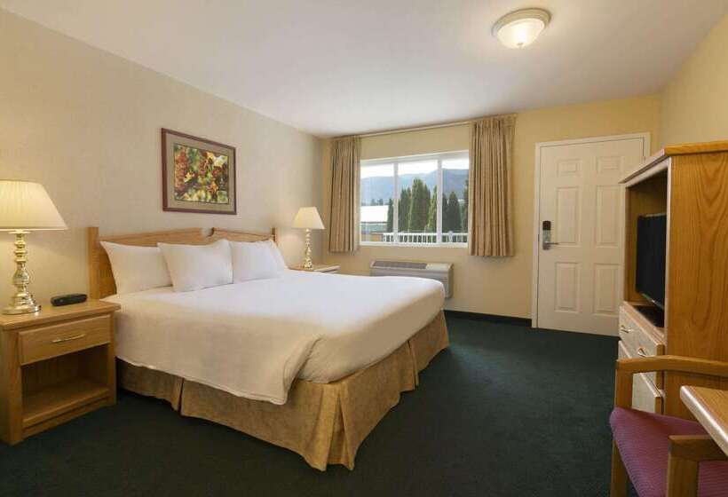 هتل Days Inn By Wyndham Penticton Conference Centre