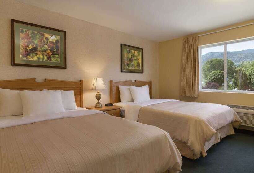 هتل Days Inn By Wyndham Penticton Conference Centre