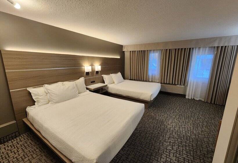 هتل Days Inn By Wyndham Penticton Conference Centre