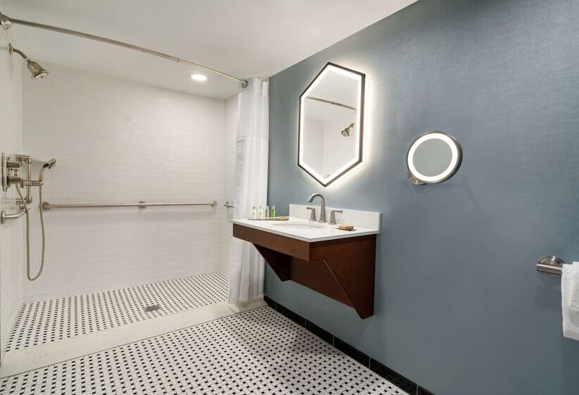 هتل Doubletree By Hilton Ocean City Oceanfront