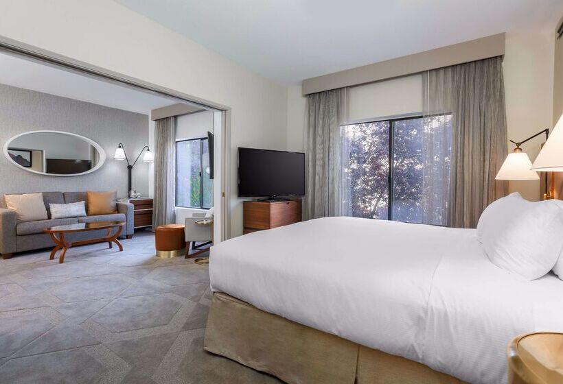 בית מלון כפרי Doubletree Suites By Hilton  Sacramento – Rancho Cordova