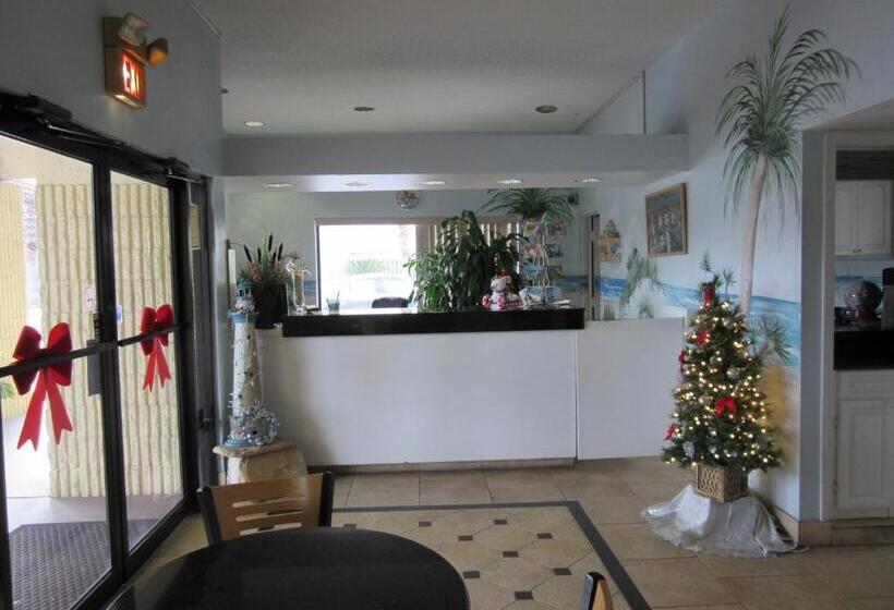בית מלון כפרי Dunes Inn & Suites Tybee Island