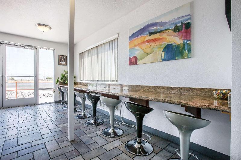 호텔 Days Inn By Wyndham Ridgecrest Near China Lake Naval Station