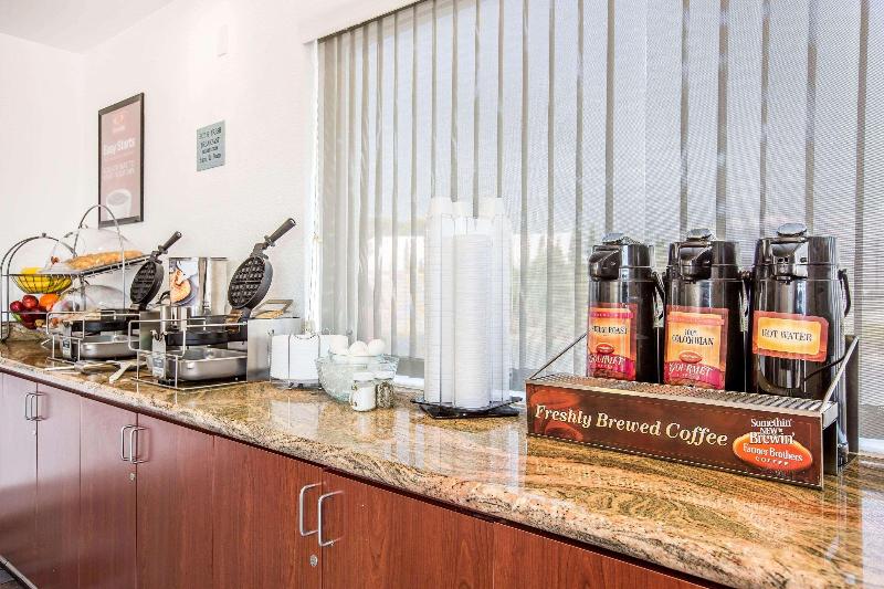 호텔 Days Inn By Wyndham Ridgecrest Near China Lake Naval Station
