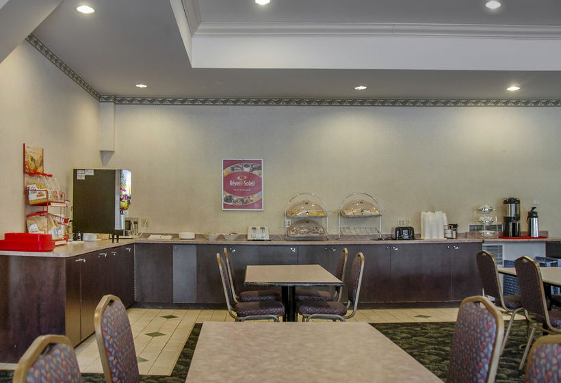 فندق Econo Lodge Laval