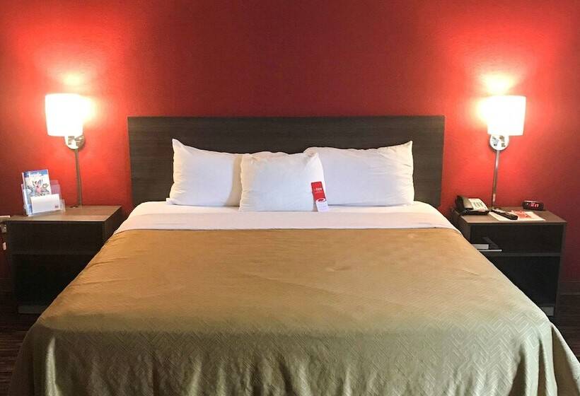בית מלון כפרי Econo Lodge
