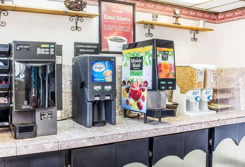 ホテル Econo Lodge Scranton Near Montage Mountain