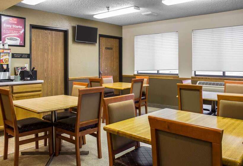 هتل Econo Lodge