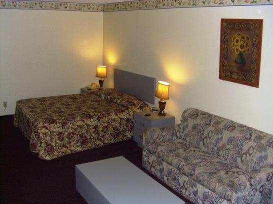 هتل Econo Lodge 1000 Islands