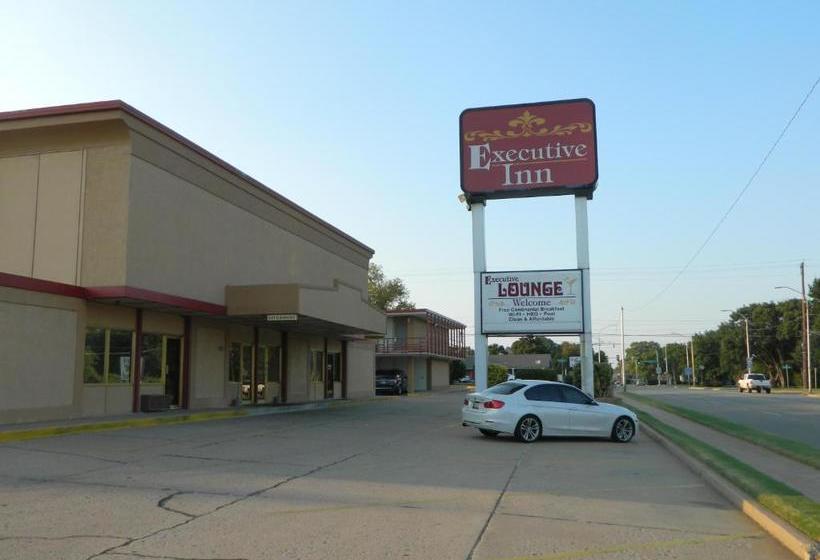 호텔 Executive Inn Ponca City