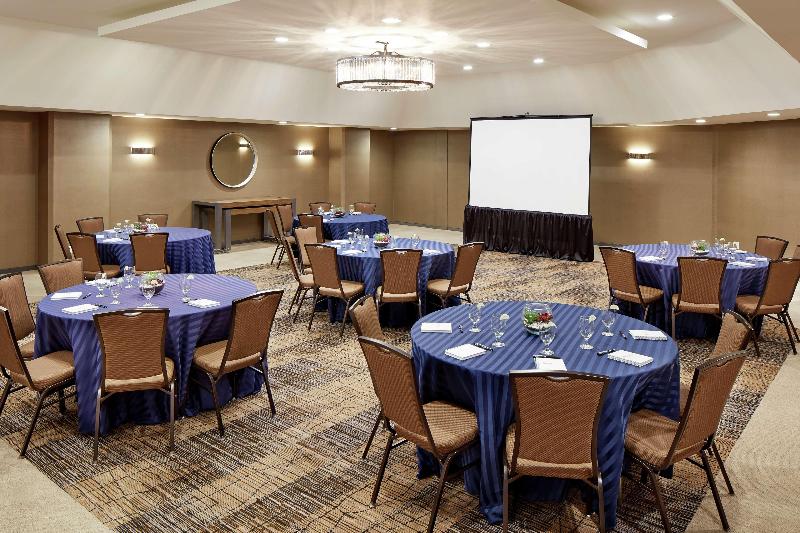 هتل Hilton Garden Inn San Diego Mission Valley Stadium