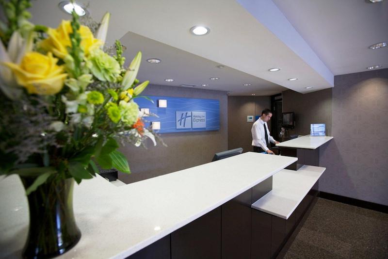 هتل Holiday Inn Express San Diego Airport Old Town, An Ihg