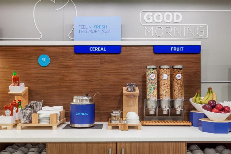 هتل Holiday Inn Express Rocky Mount Sports Center By Ihg