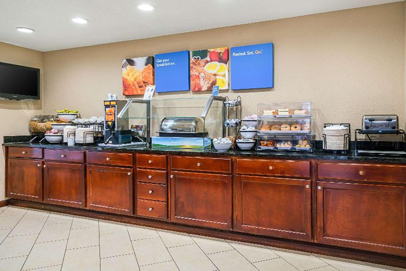 هتل Holiday Inn Express Rocky Mount Sports Center By Ihg