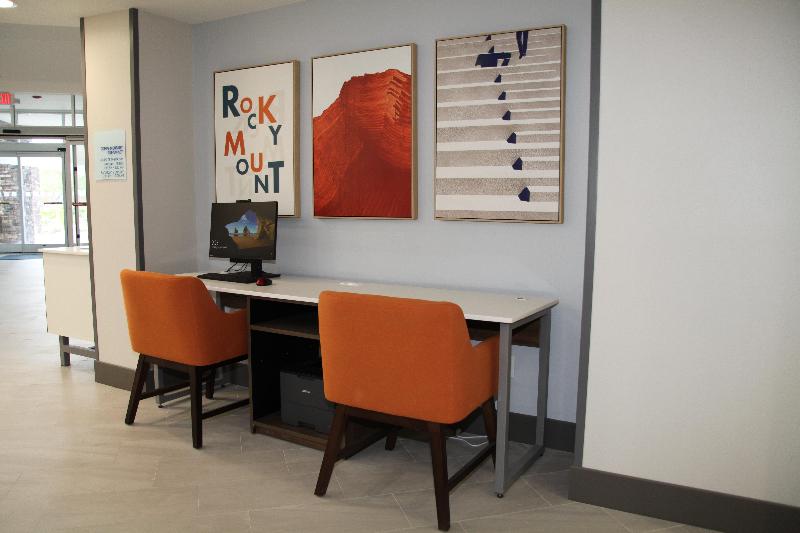 هتل Holiday Inn Express Rocky Mount Sports Center By Ihg