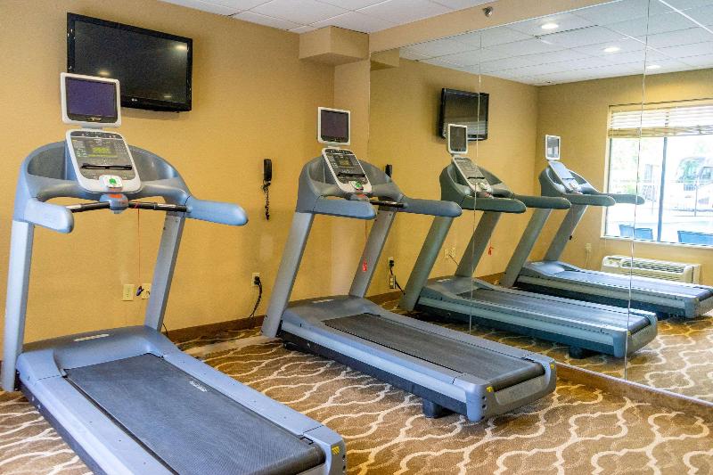 هتل Holiday Inn Express Rocky Mount Sports Center By Ihg
