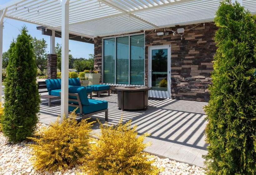 هتل Holiday Inn Express Rocky Mount Sports Center By Ihg