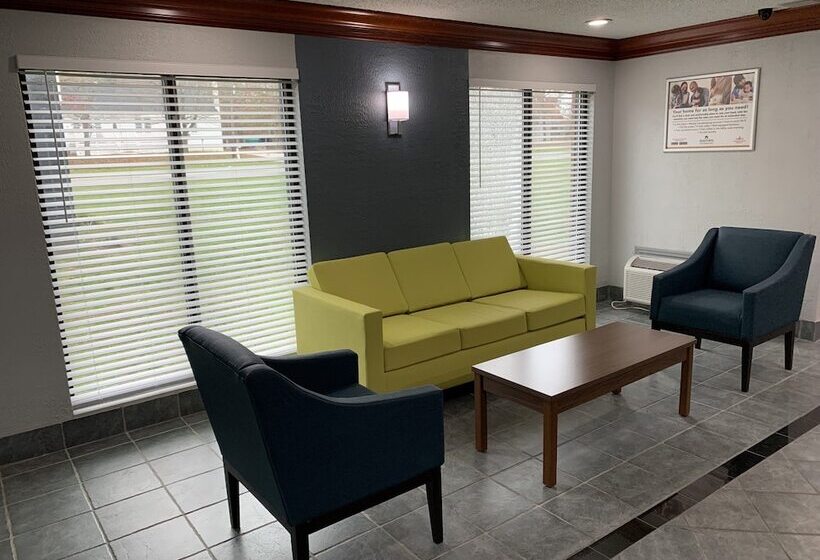 هتل Hometowne Studios By Red Roof Egg Harbor–atlantic City Airport