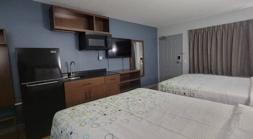 هتل Hometowne Studios By Red Roof Egg Harbor–atlantic City Airport